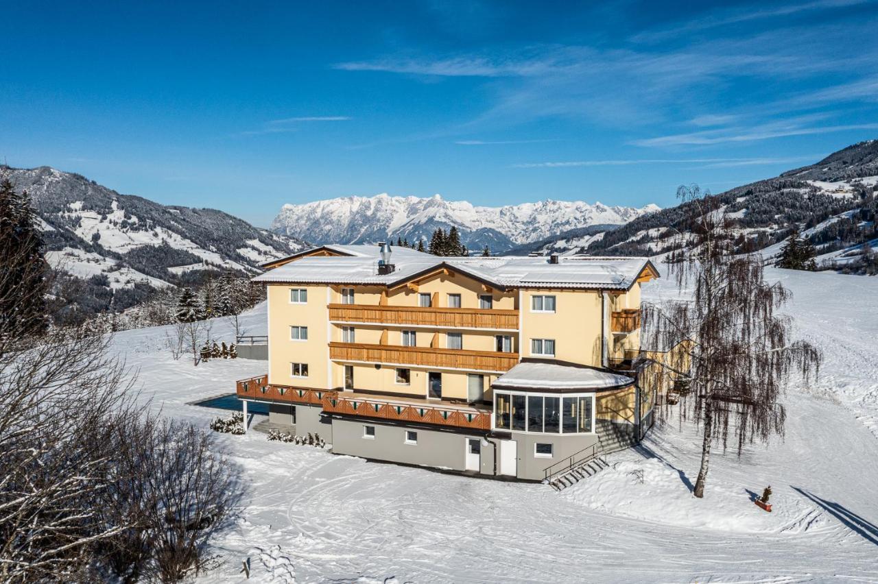 Hotel Der Alpenblick Sankt Johann im Pongau Exterior foto